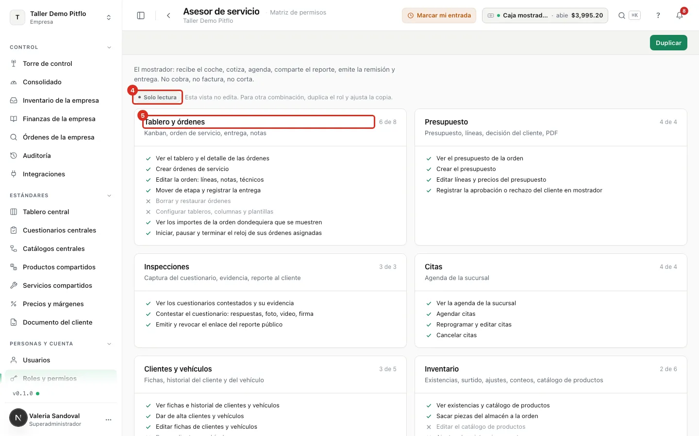 La matriz de permisos del Asesor de servicio